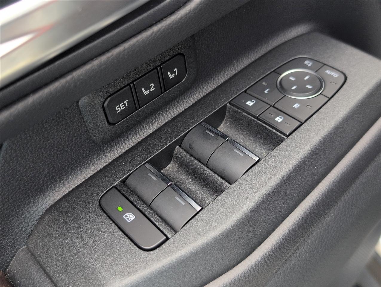 Toyota Land Cruiser  2024