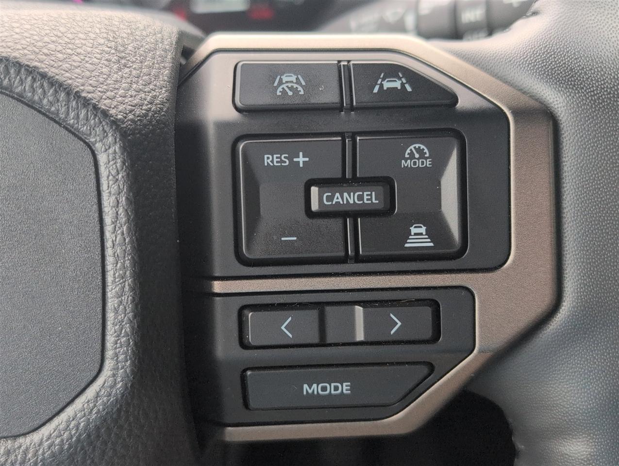 Toyota Land Cruiser  2024