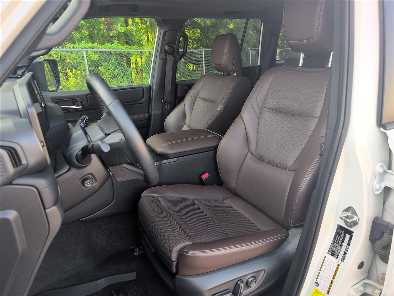 Toyota Land Cruiser  2024