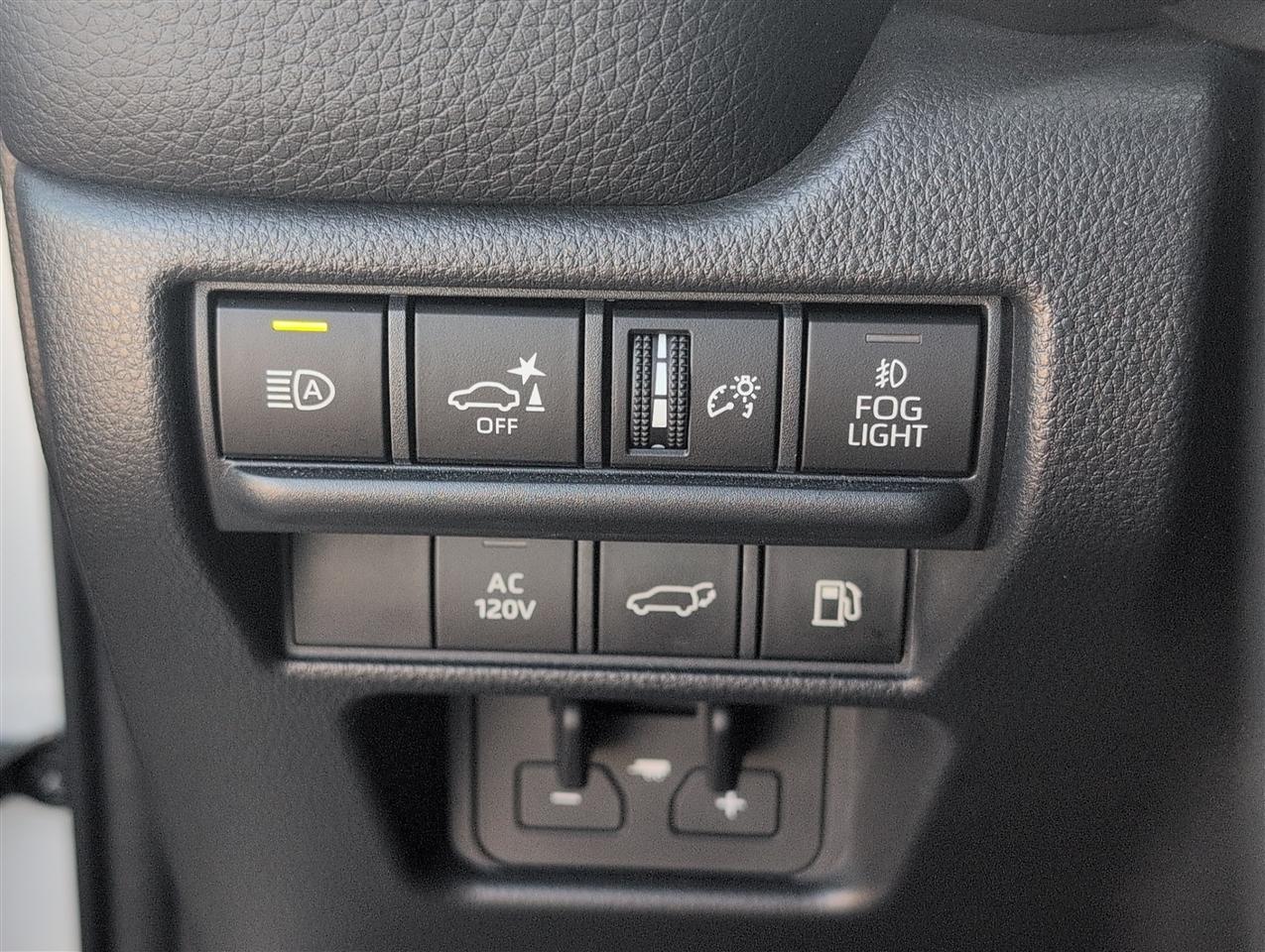 Toyota Land Cruiser  2024