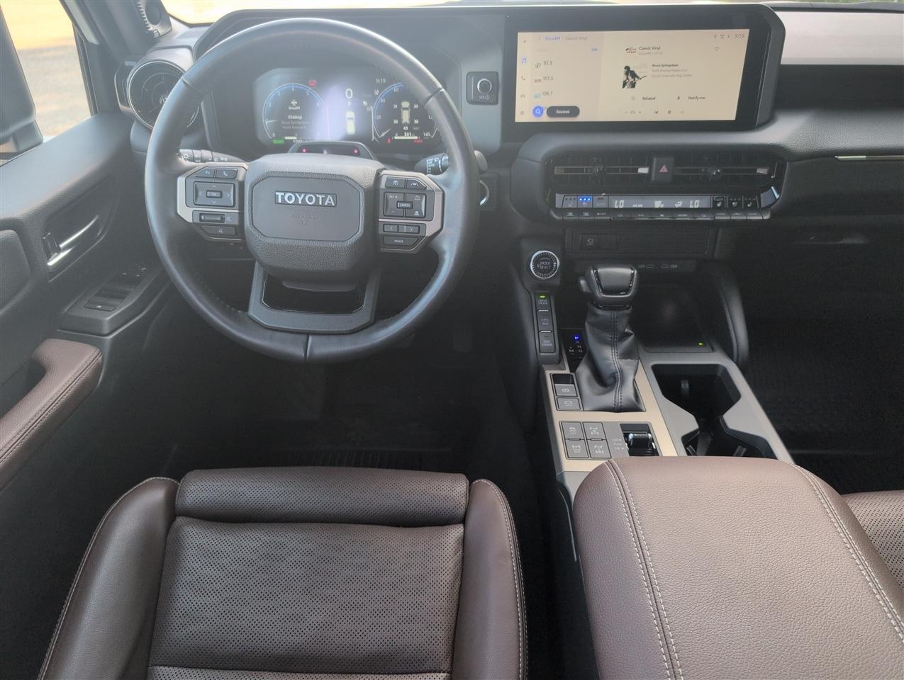 Toyota Land Cruiser  2024