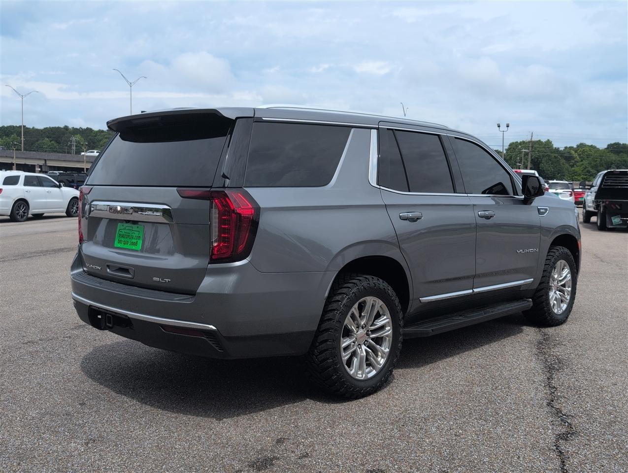 GMC Yukon SLT 2WD 2021