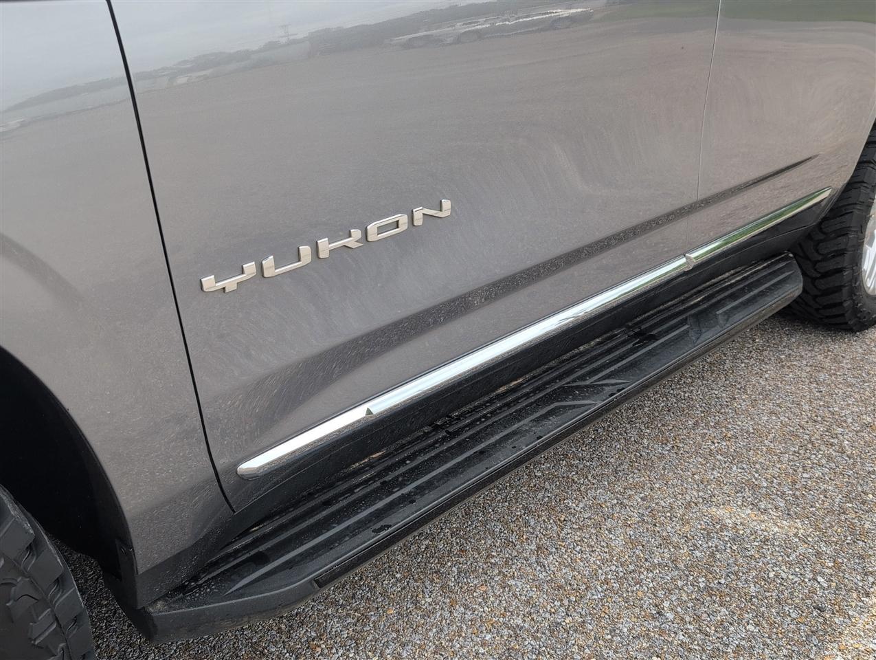 GMC Yukon SLT 2WD 2021