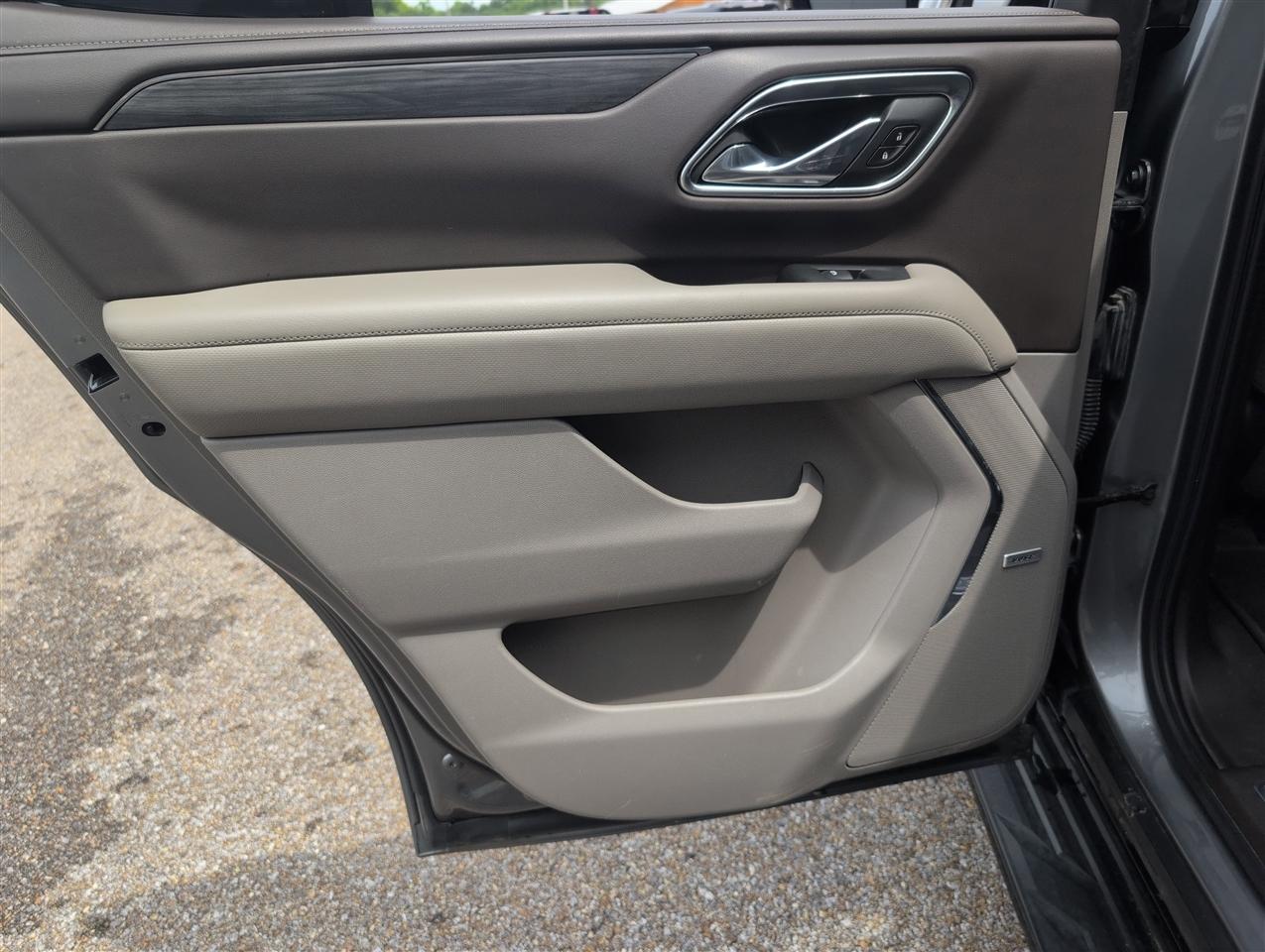 GMC Yukon SLT 2WD 2021