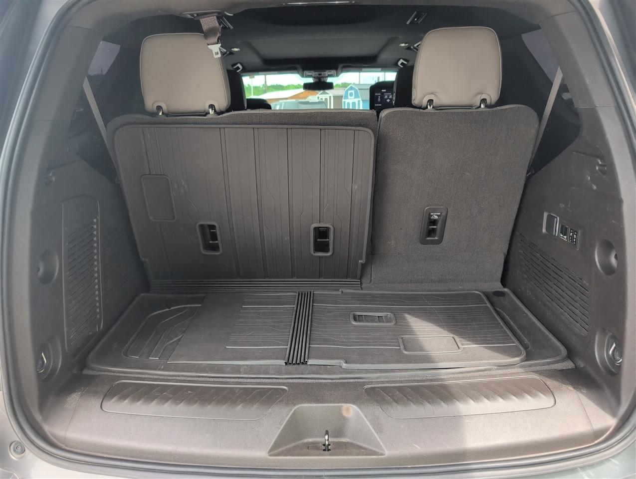 GMC Yukon SLT 2WD 2021