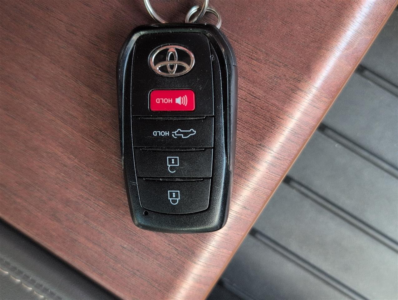Toyota Tundra  2024