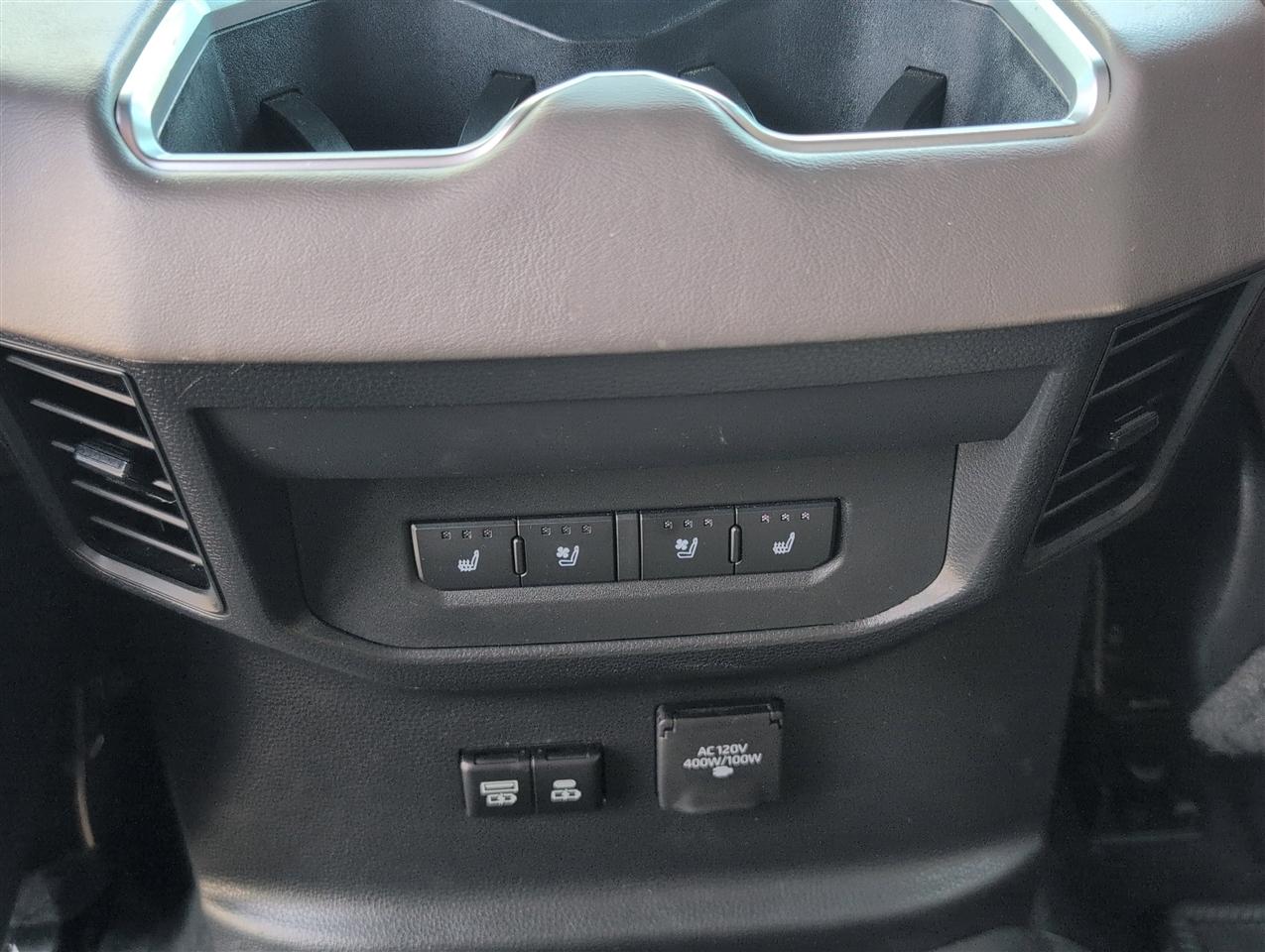 Toyota Tundra  2024