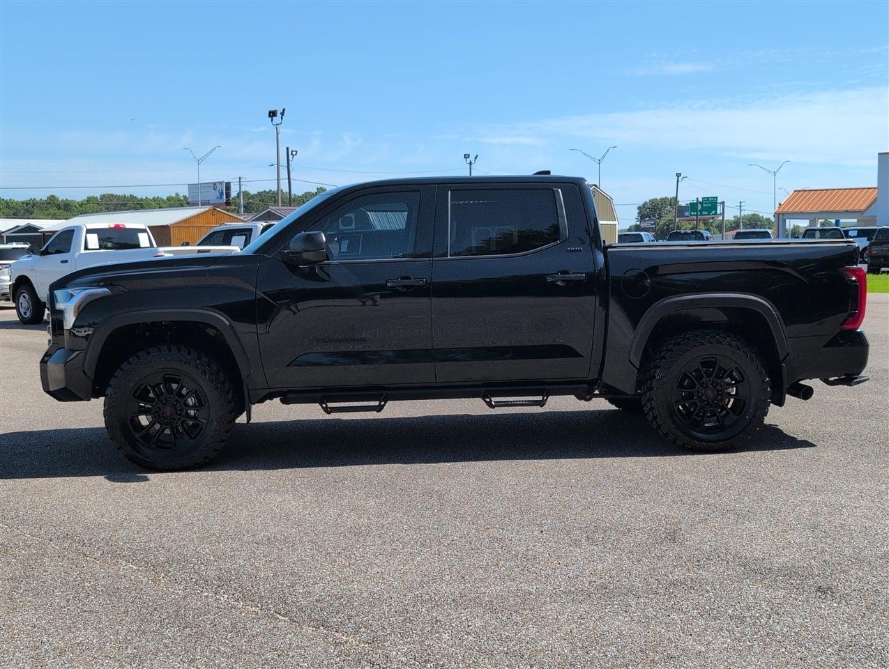 Toyota Tundra  2024