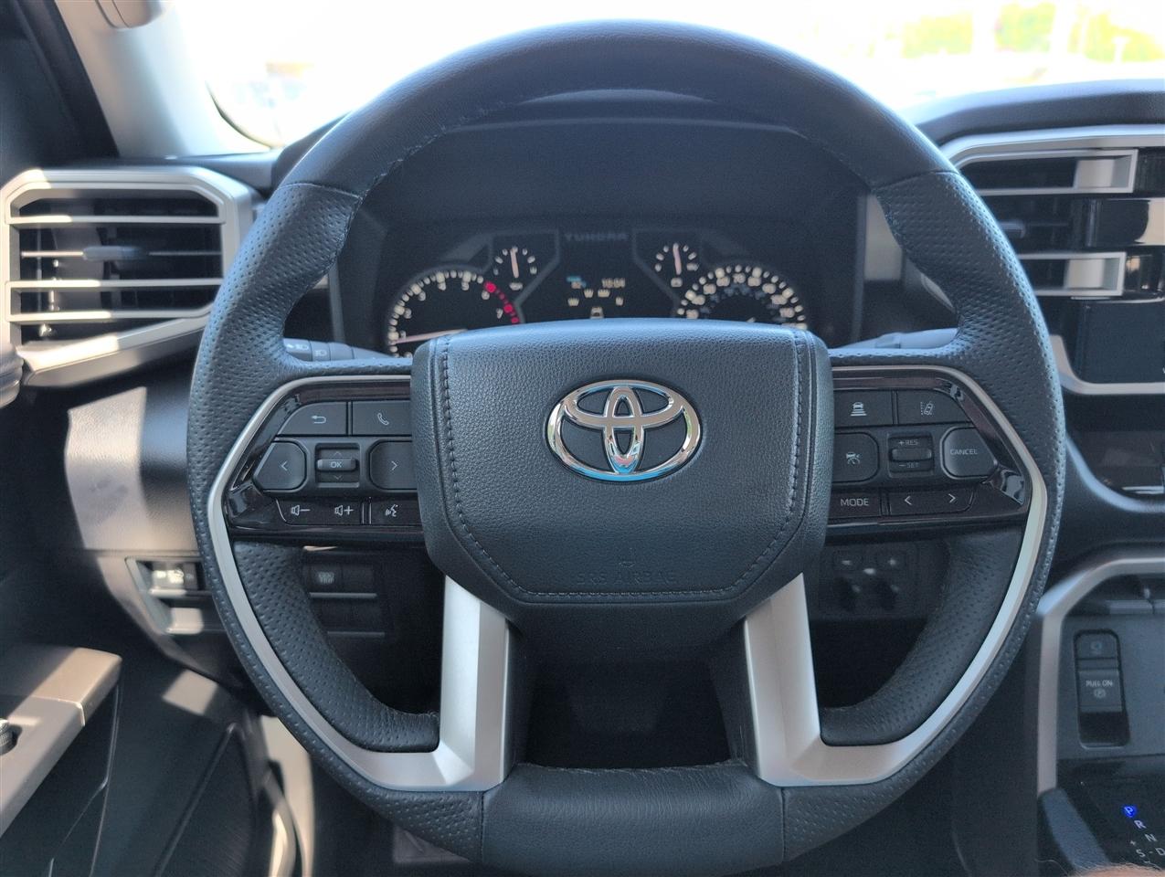 Toyota Tundra  2024