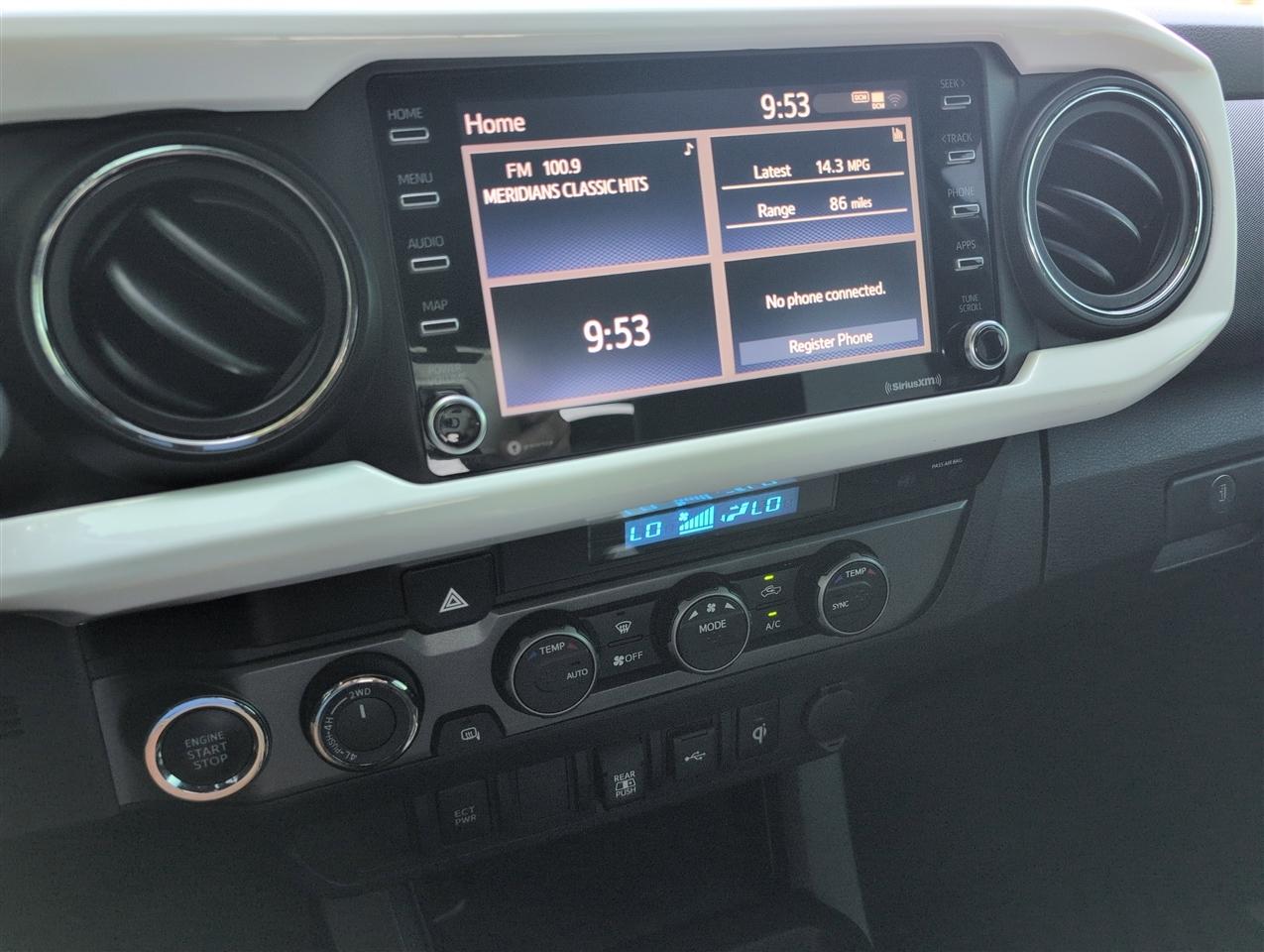 Toyota Tacoma  2021