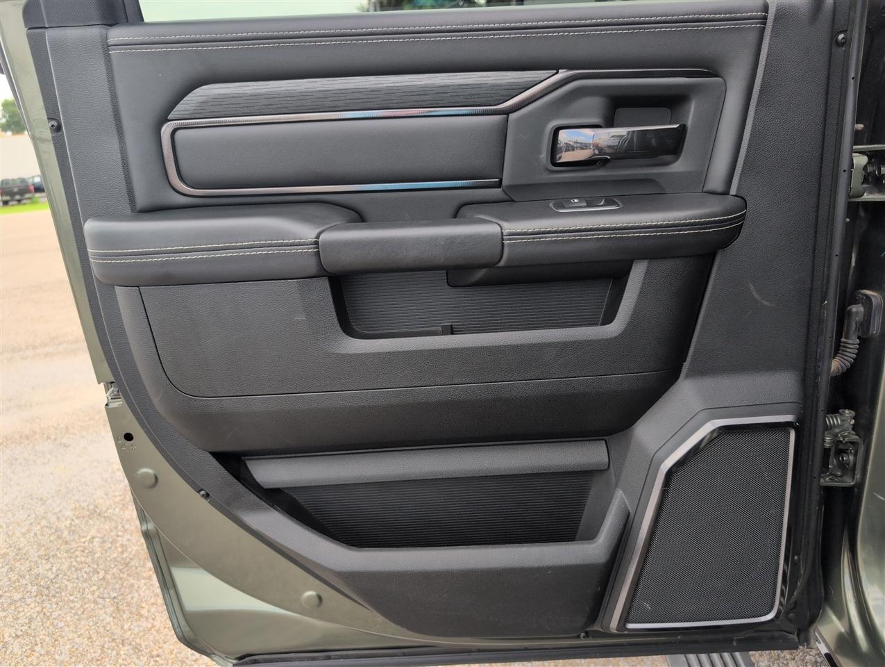 RAM 2500  2024