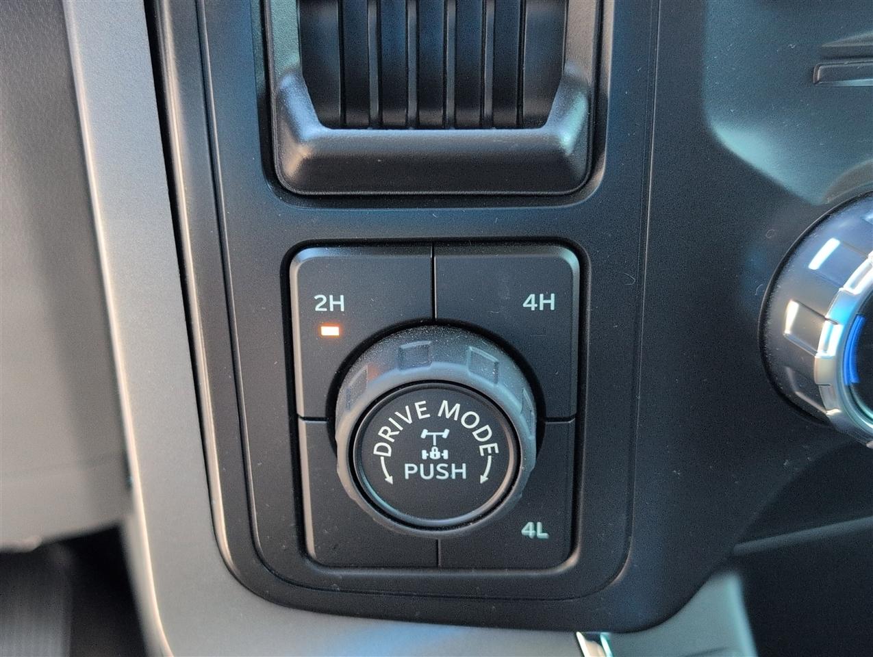 Ford F-150  2022