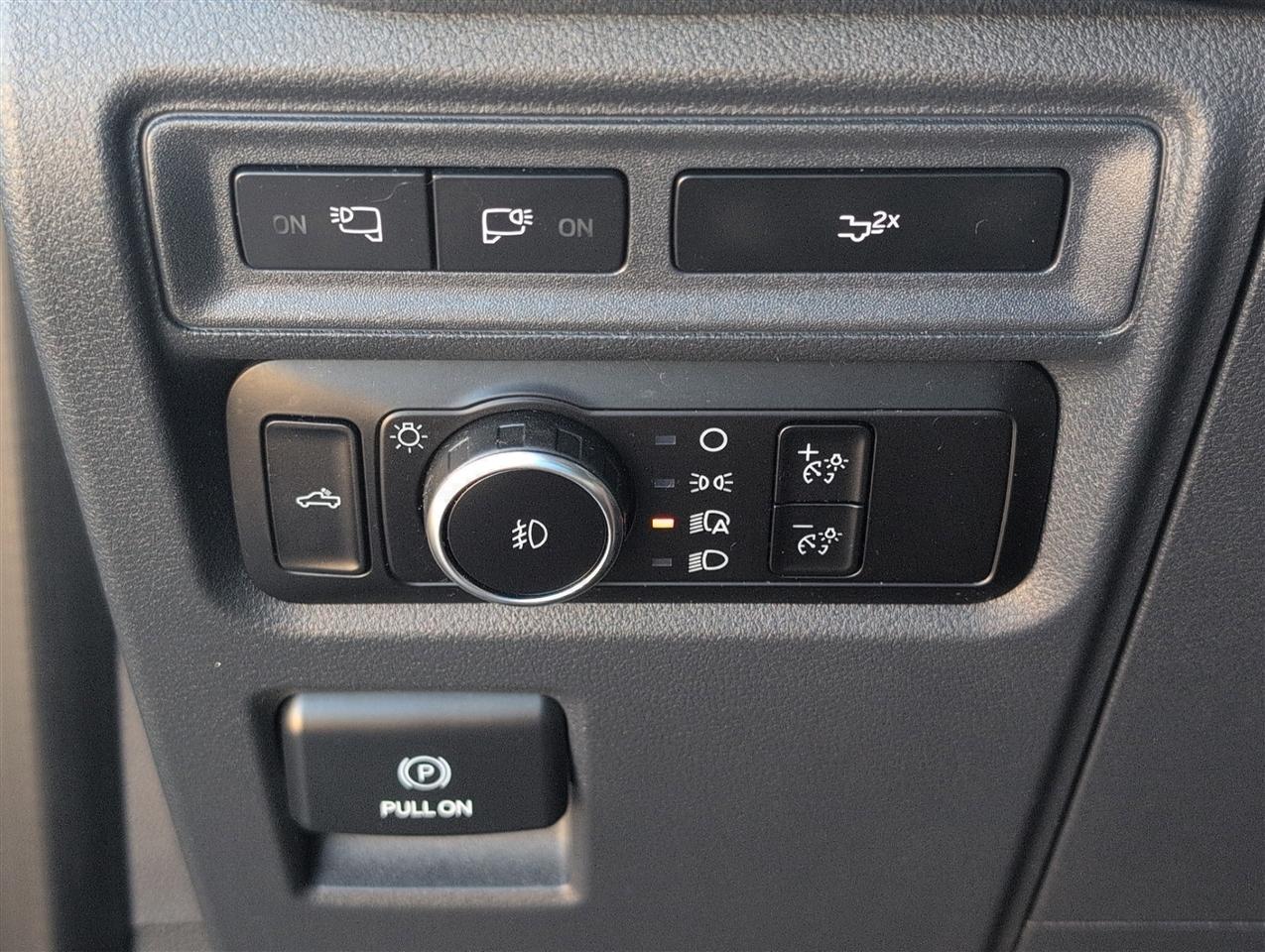 Ford F-150  2023