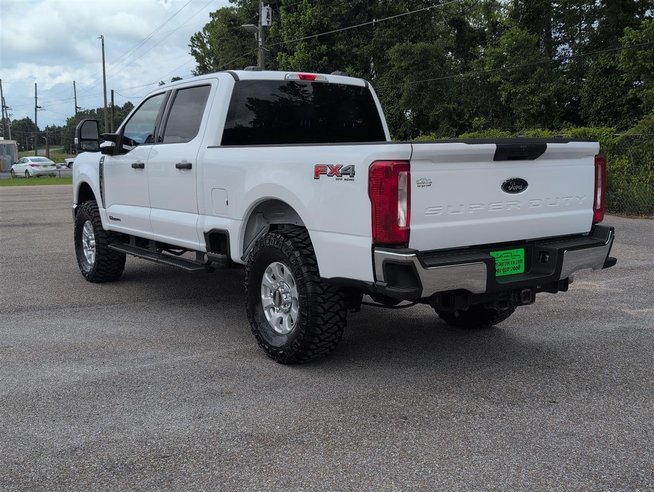 Ford F-250 SD  2024