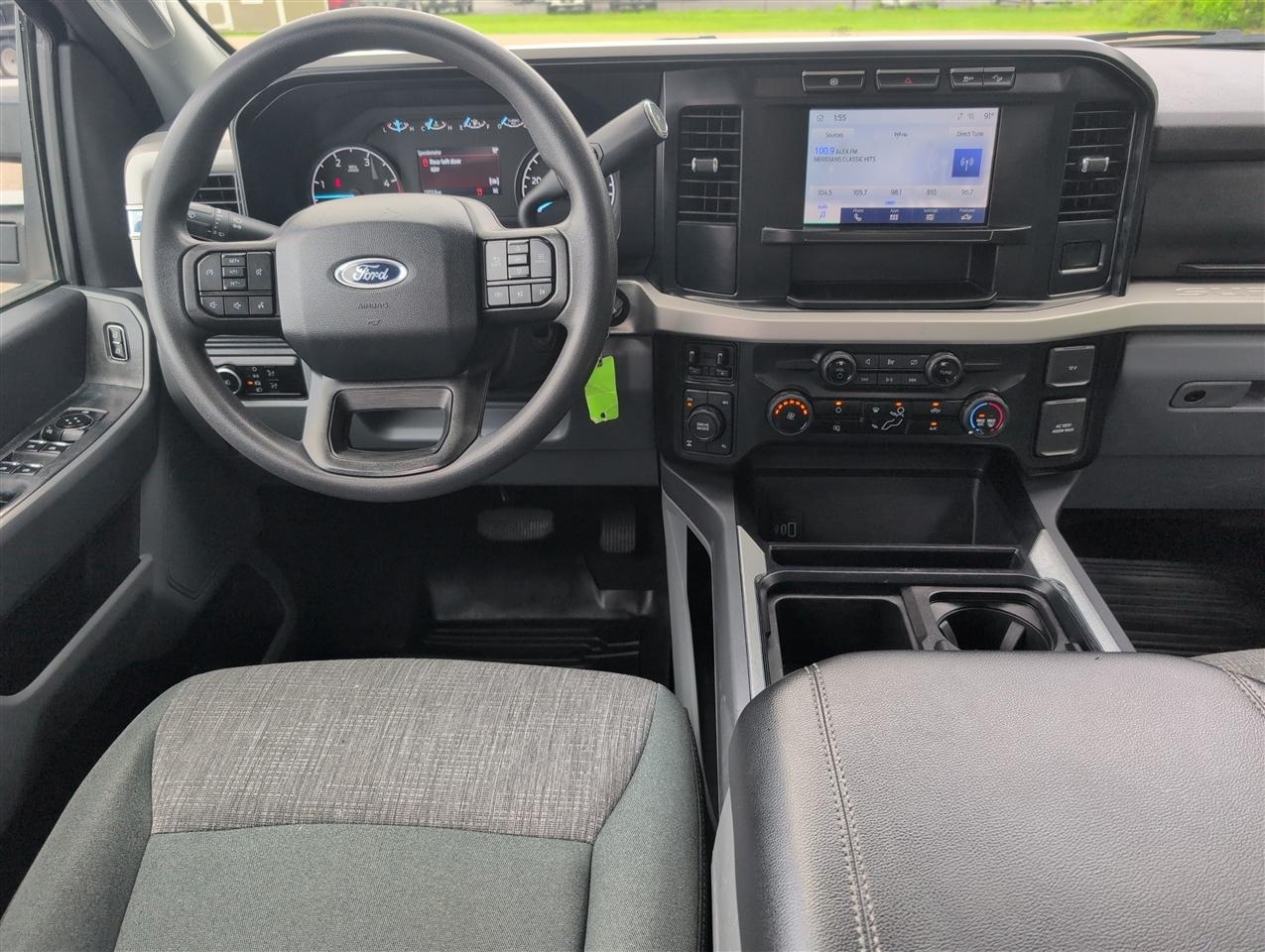 Ford F-250 SD  2024