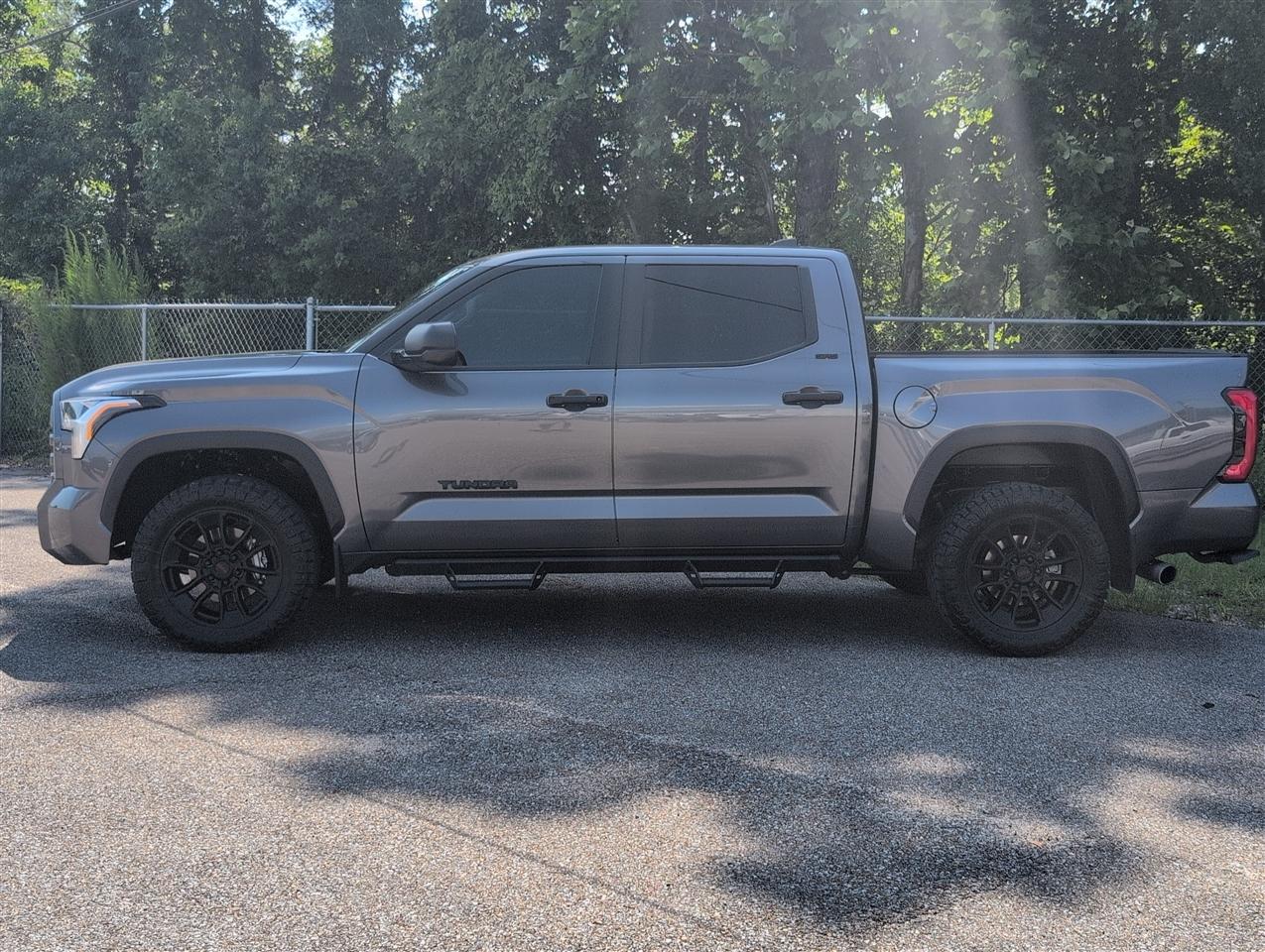 Toyota Tundra  2024