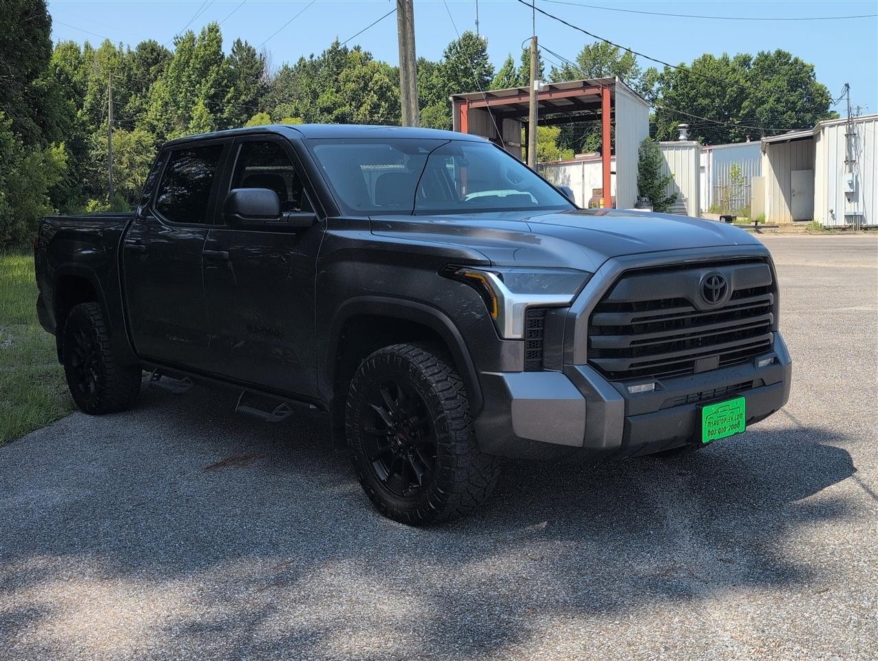 Toyota Tundra  2024