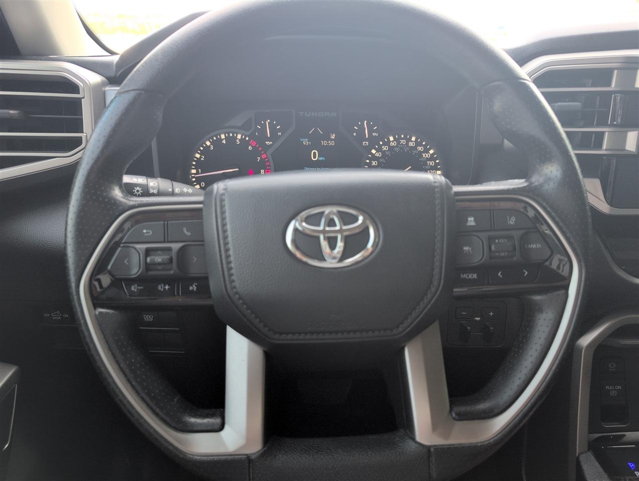 Toyota Tundra  2024