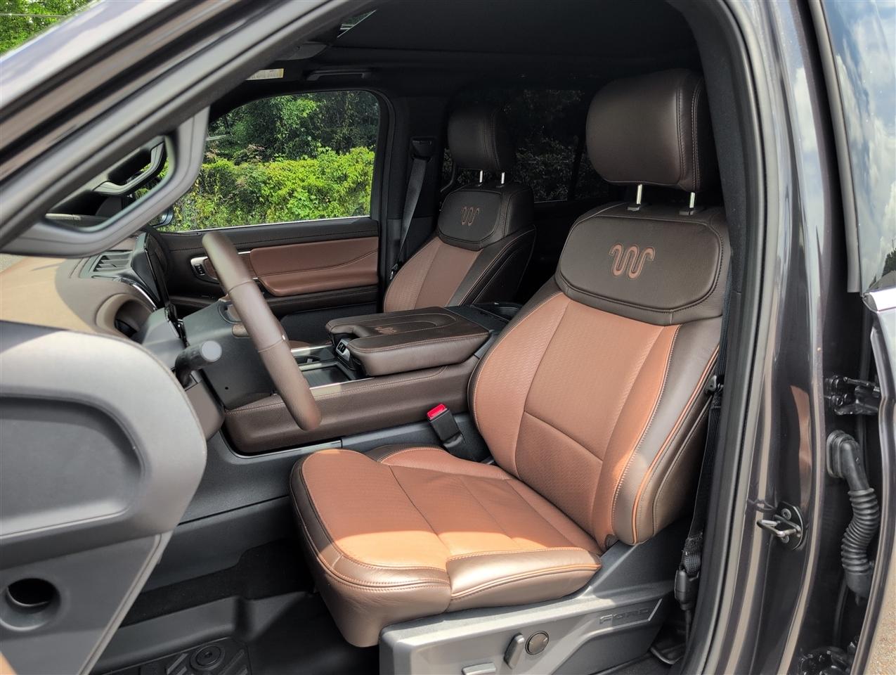 Ford Expedition  2025