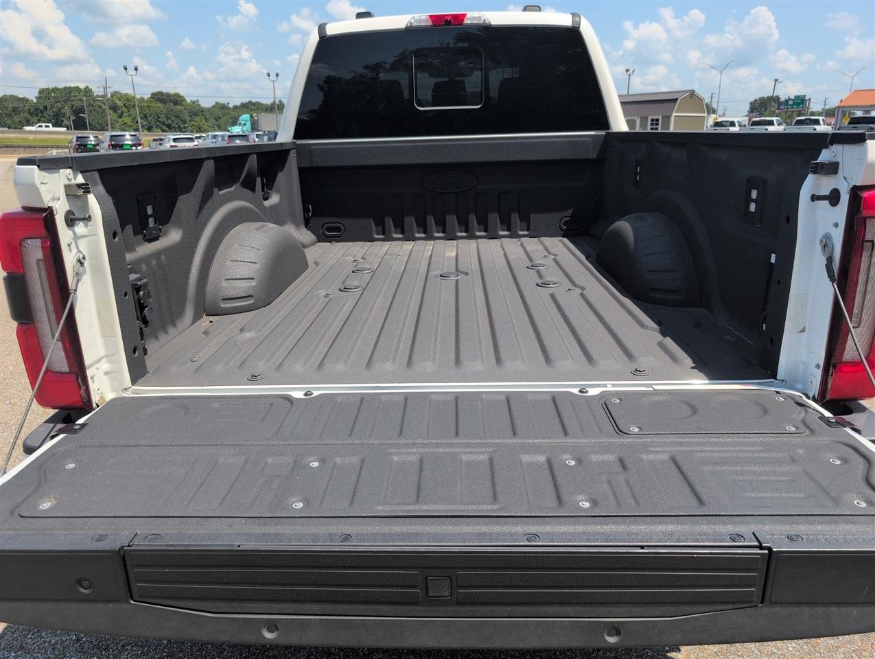 Ford F-250 SD  2024