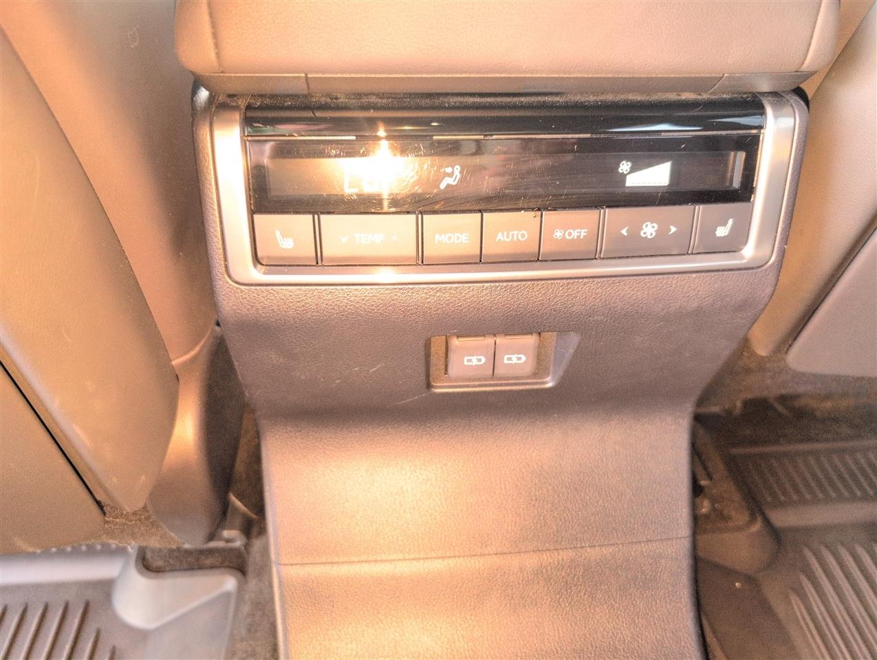 Lexus GX  2024