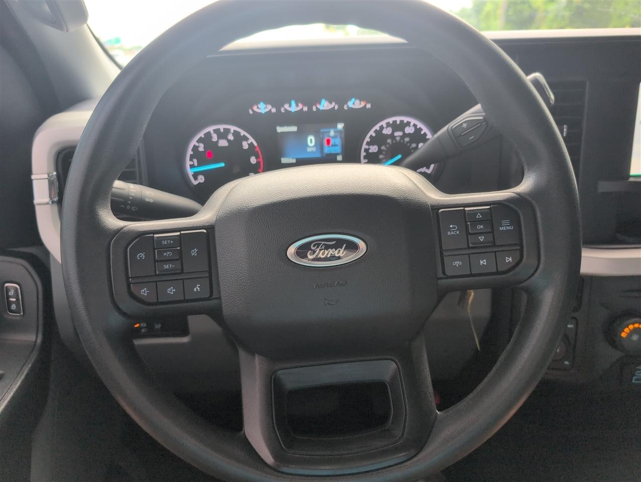 Ford F-250 SD  2025