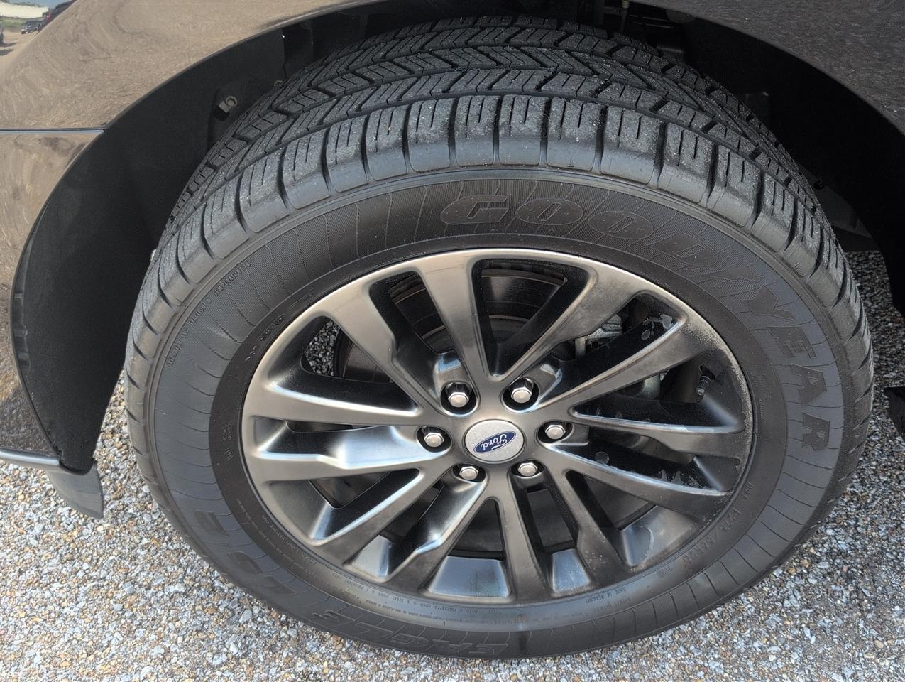 Ford Expedition  2019