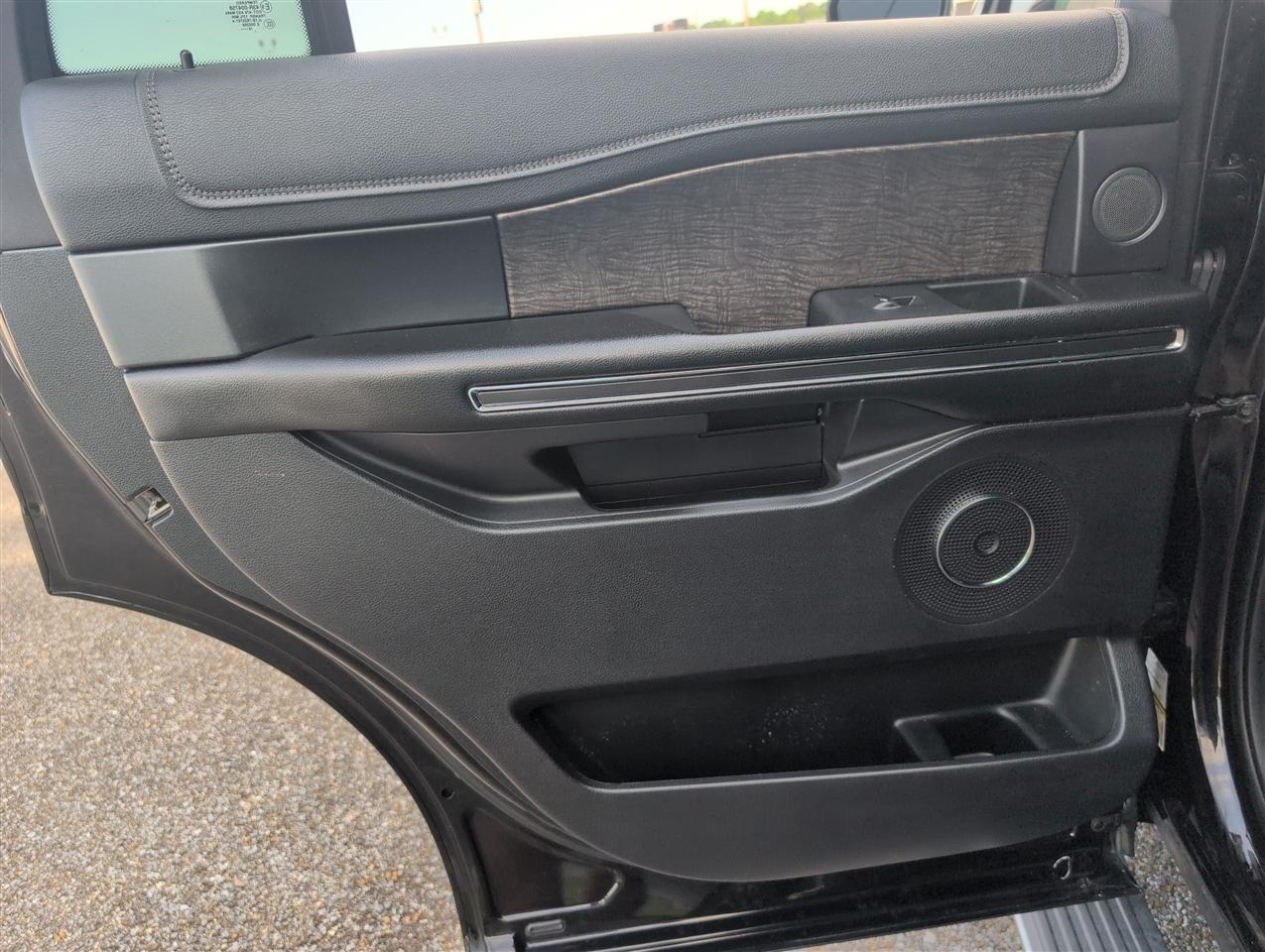 Ford Expedition  2019