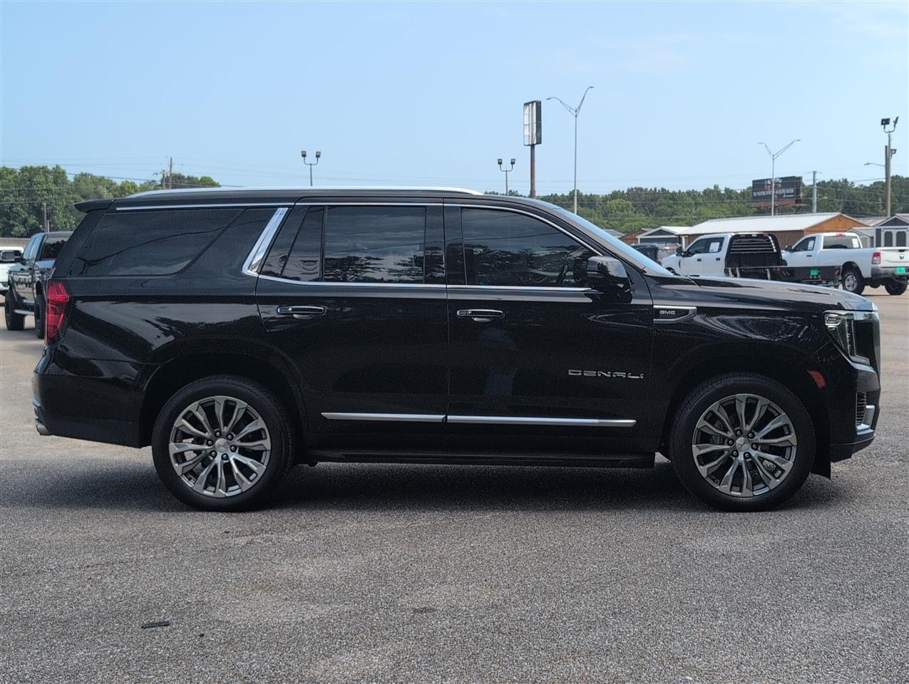 GMC Yukon  2021