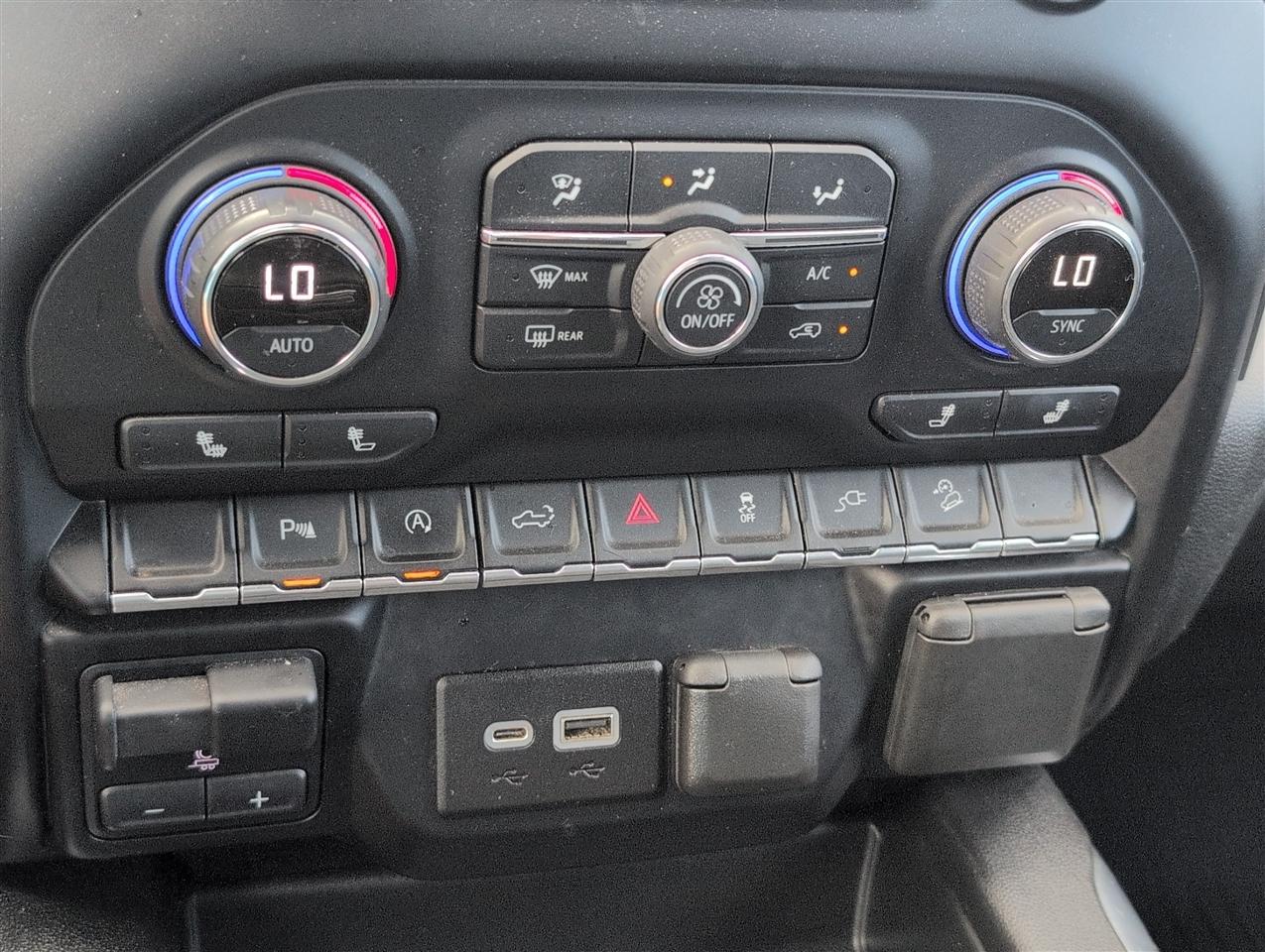 Chevrolet Silverado 1500  2020