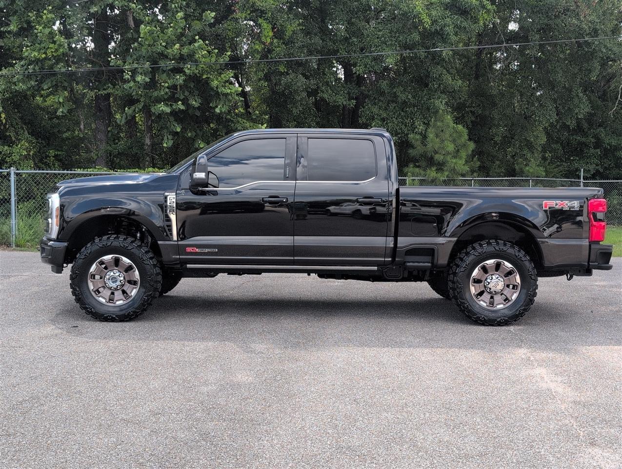 Ford F-250 SD  2024