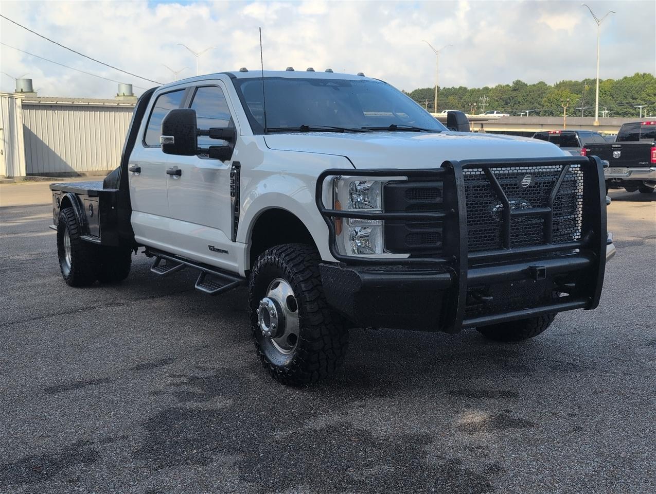 Ford F-350 SD  2023