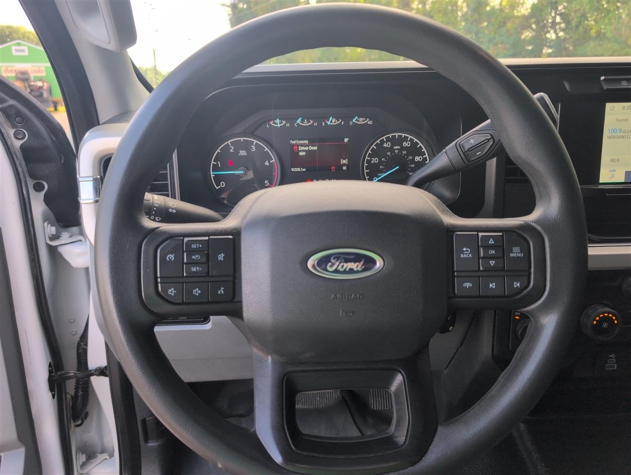 Ford F-350 SD  2023