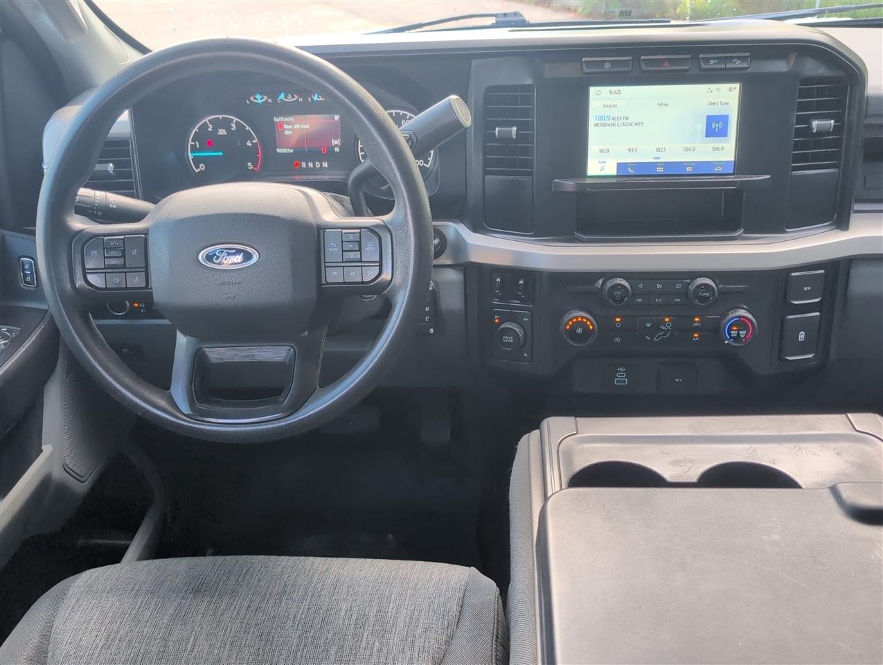 Ford F-350 SD  2023