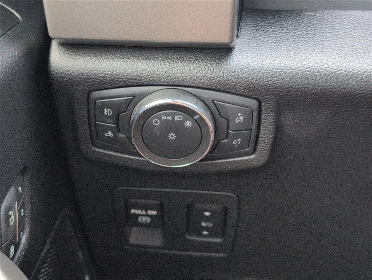 Ford F-150  2020