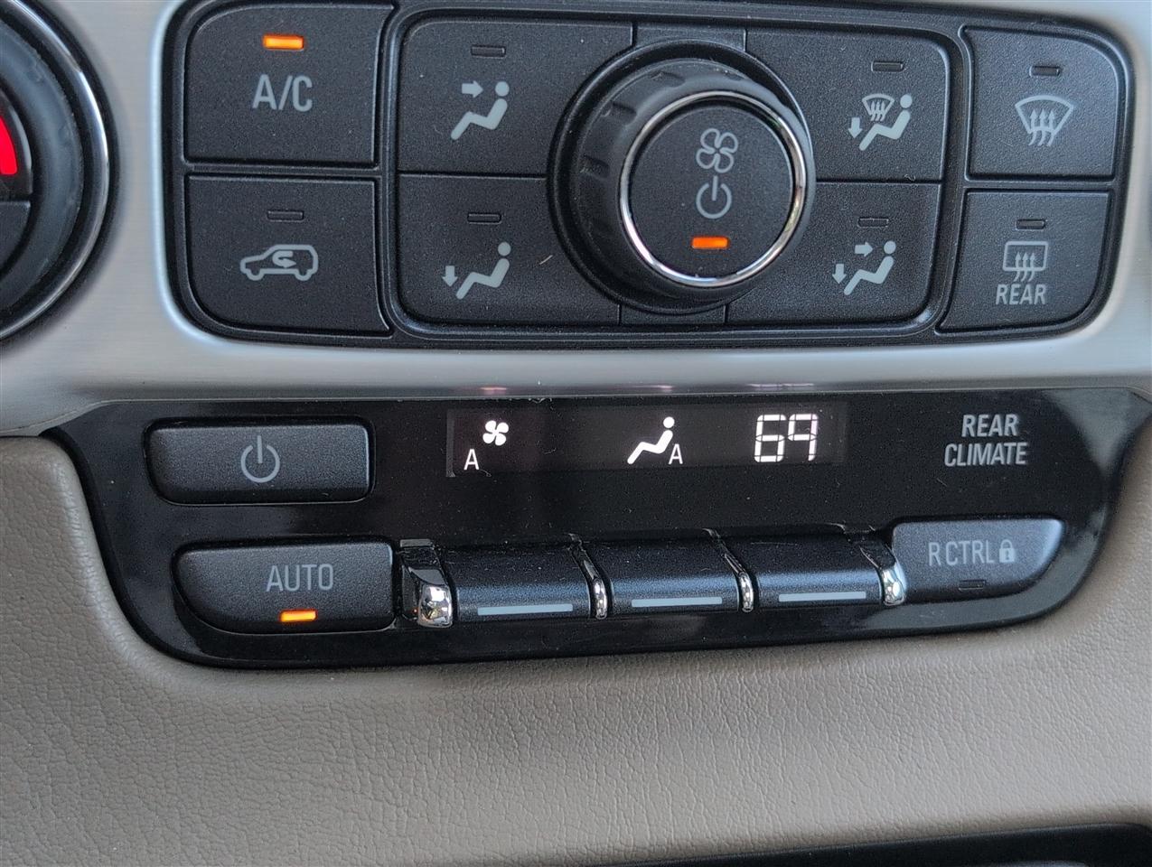 GMC Yukon  2018