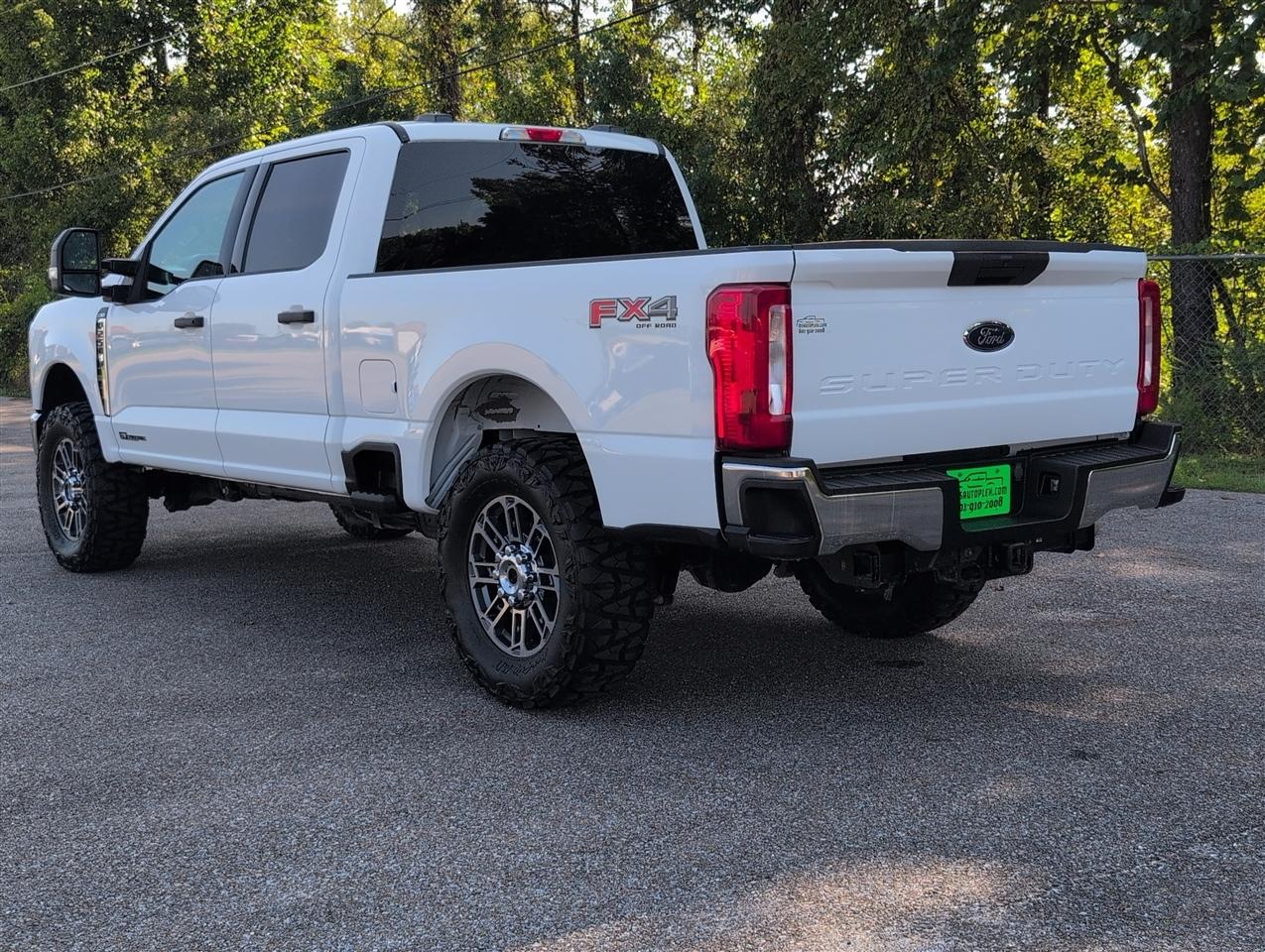 Ford F-250 photo 3