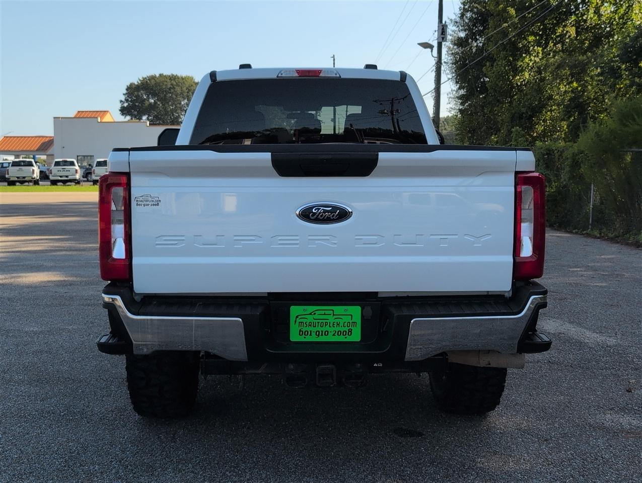 Ford F-250 photo 4