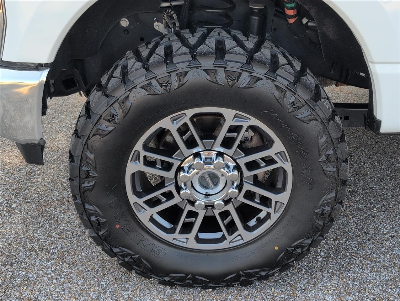 Ford F-250 photo 9