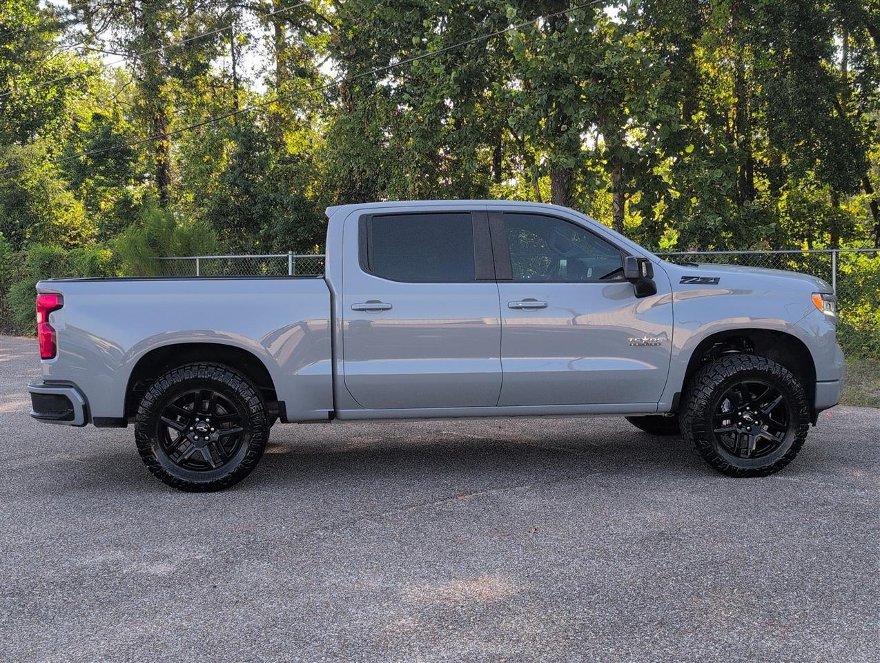 Chevrolet Silverado 1500  2024