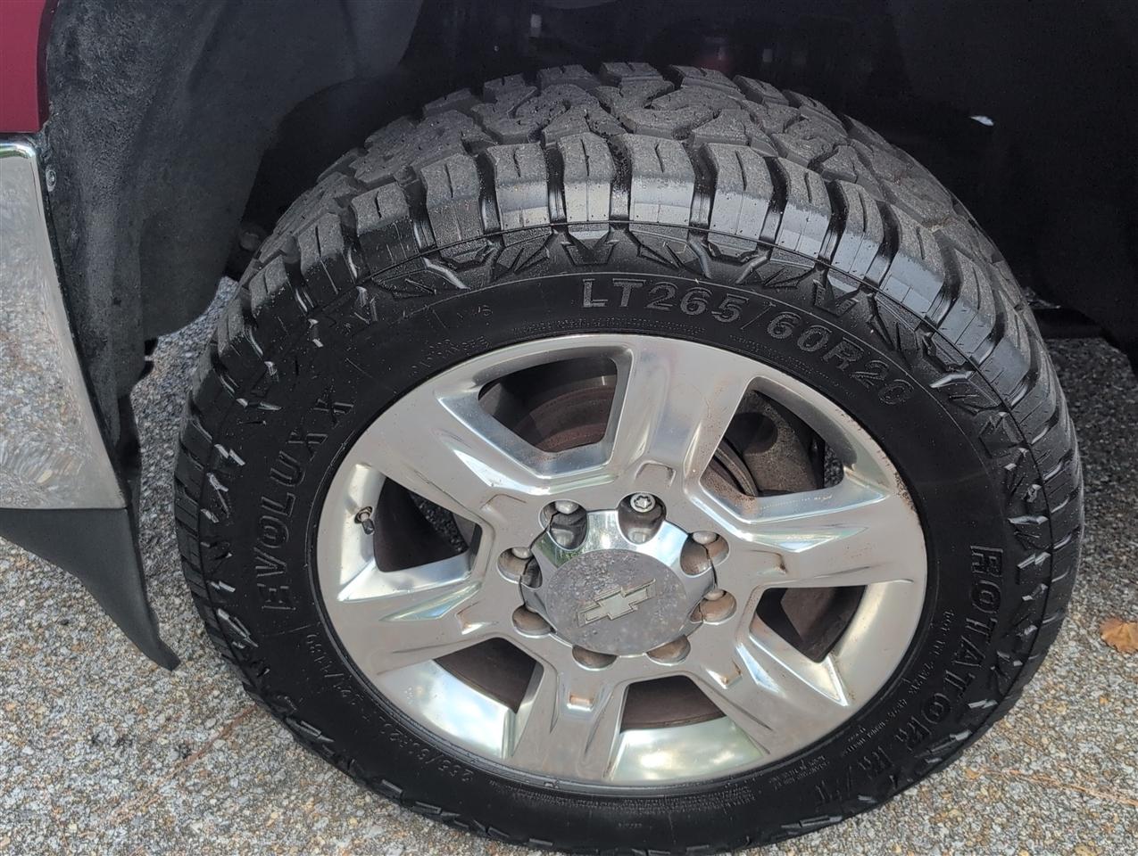 Chevrolet Silverado photo 9
