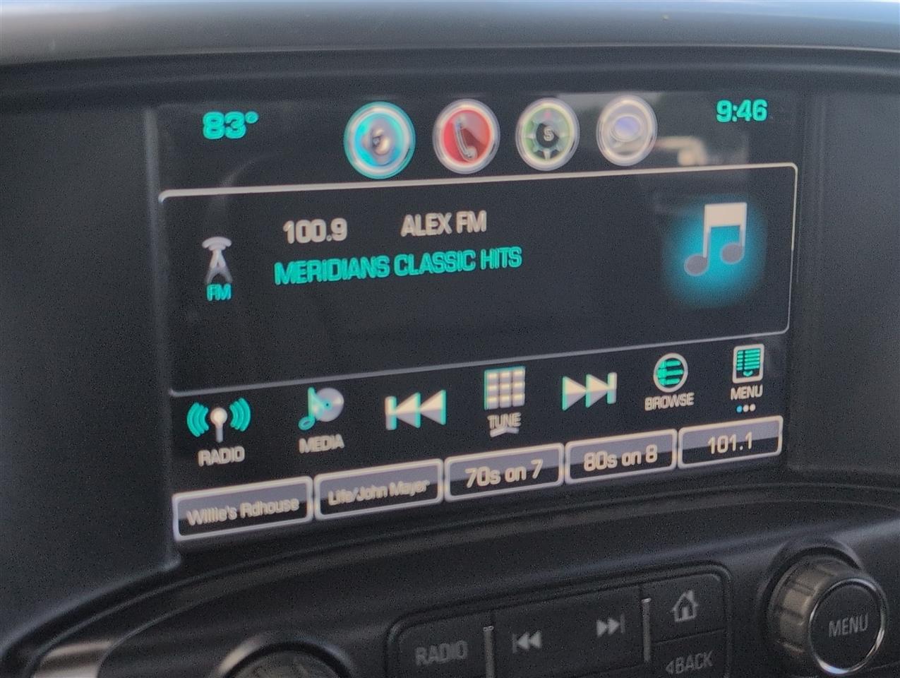 Chevrolet Silverado photo 15