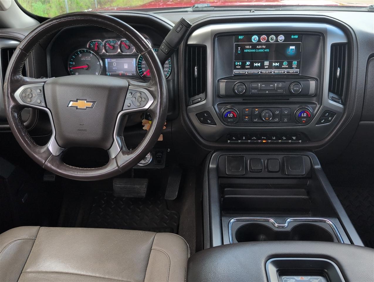 Chevrolet Silverado photo 34