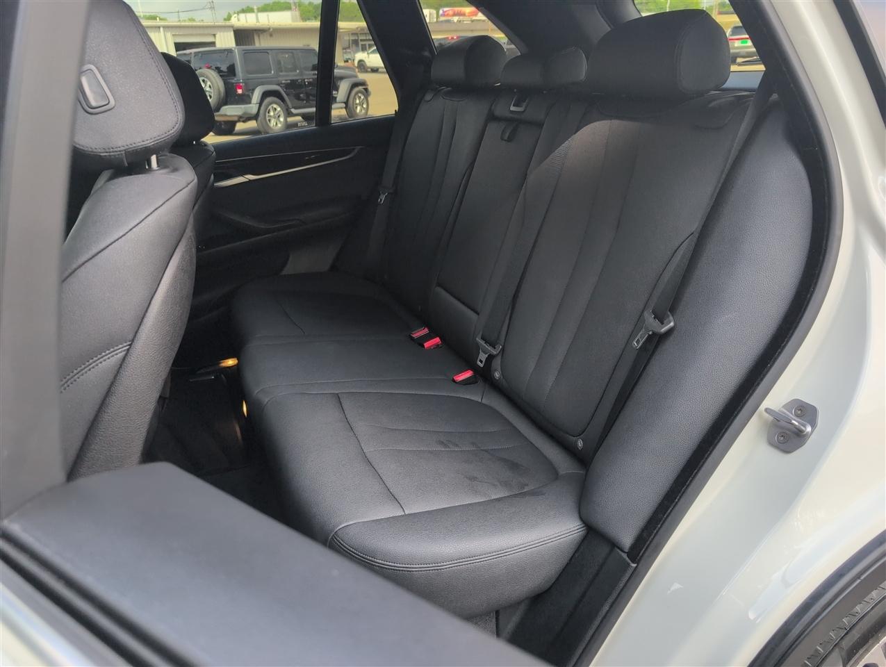 BMW X5 photo 31