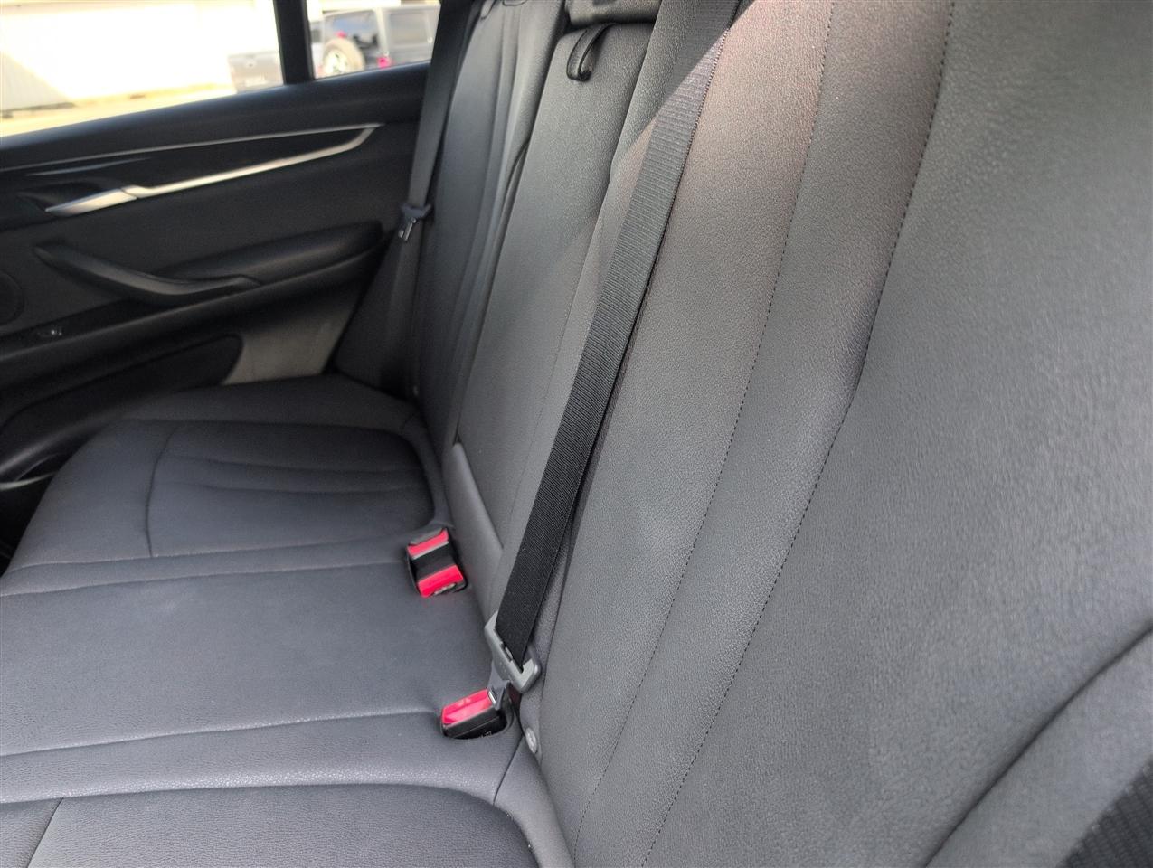 BMW X5 photo 32
