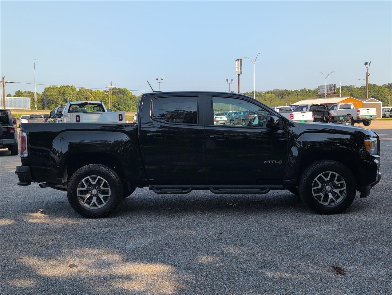 GMC Canyon photo 6