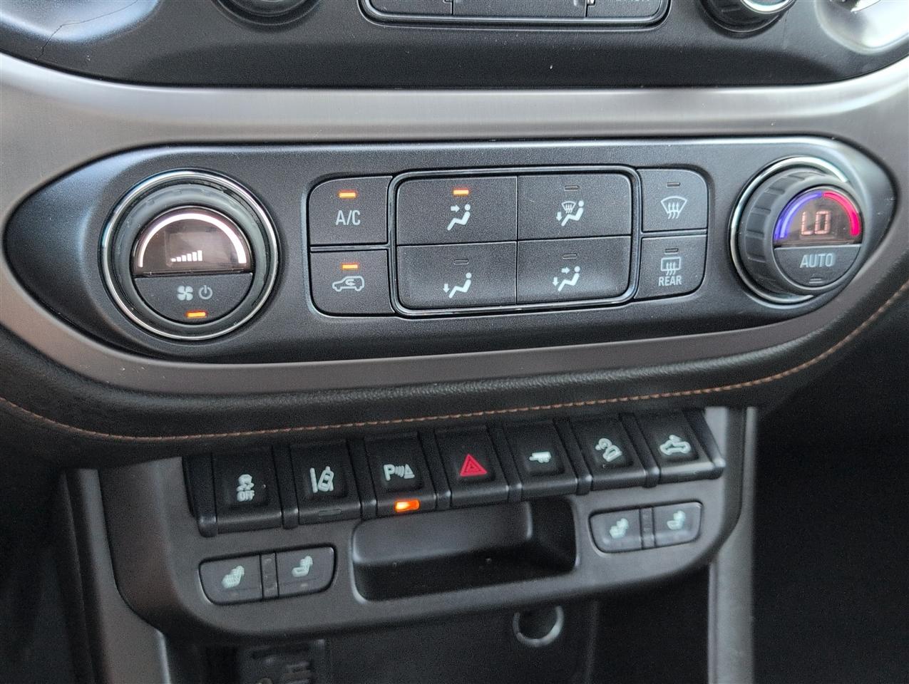 GMC Canyon photo 17