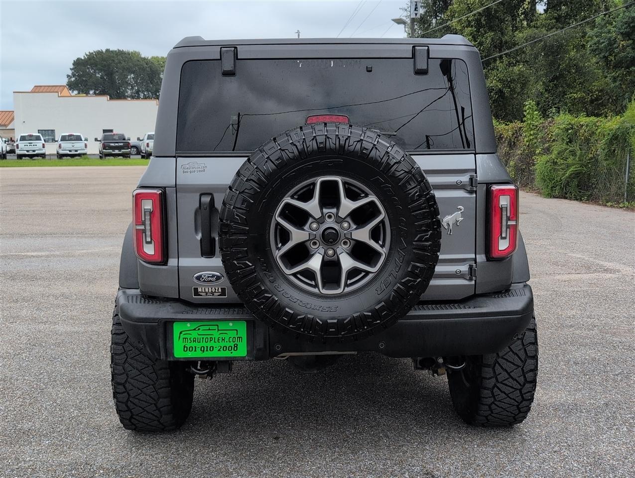 Ford Bronco photo 4