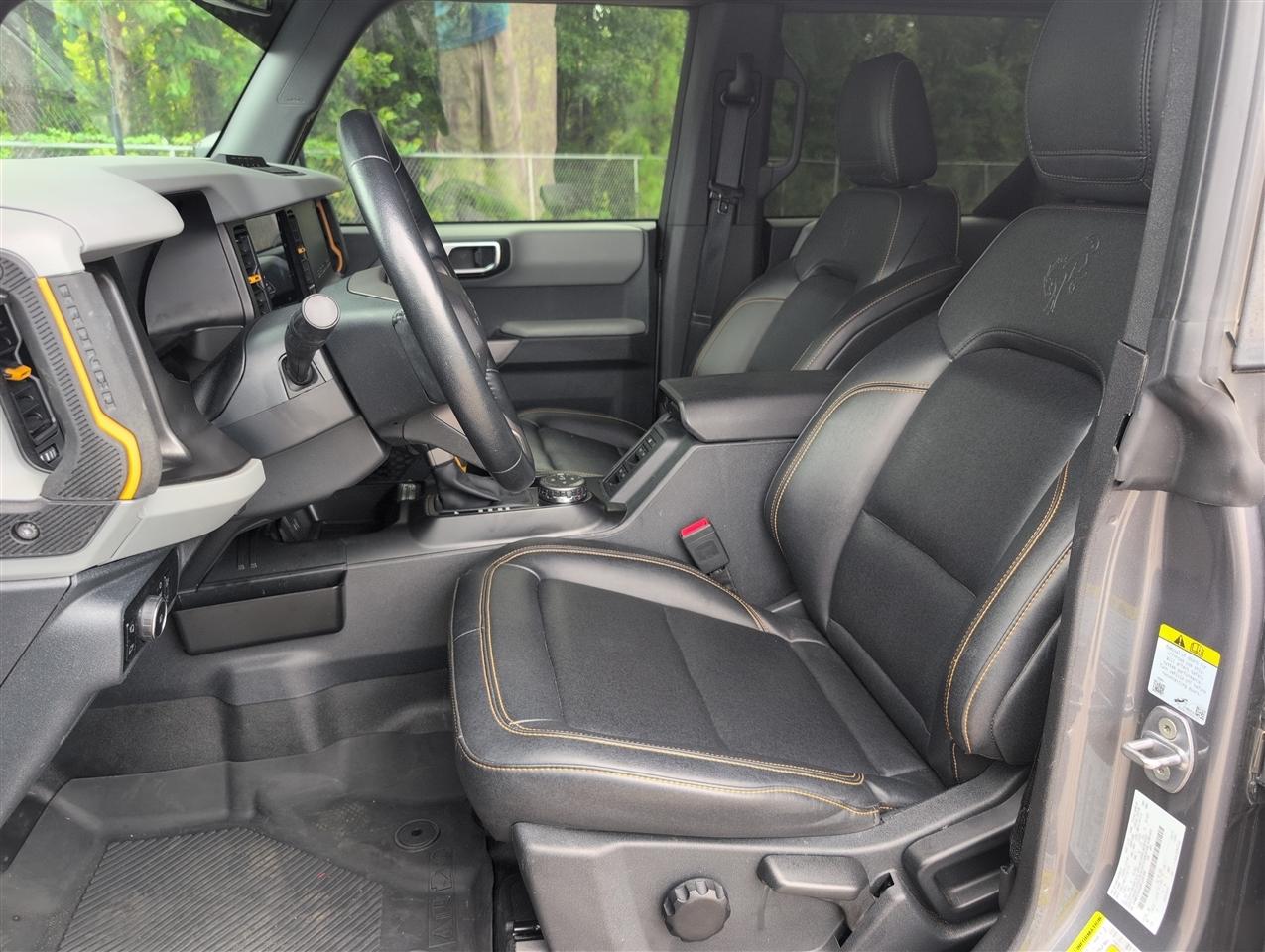 Ford Bronco photo 12
