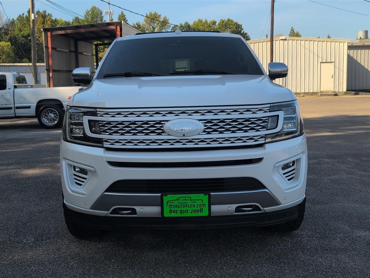 Ford Expedition photo 8